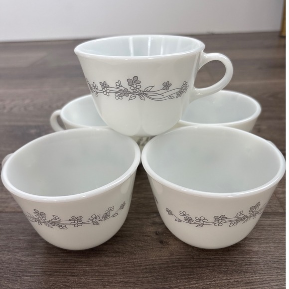 Vintage 1950 Corning Milk Glass Coffee Cup 5pc White Floral Tea Mugs Set -  www.disolcolor.com